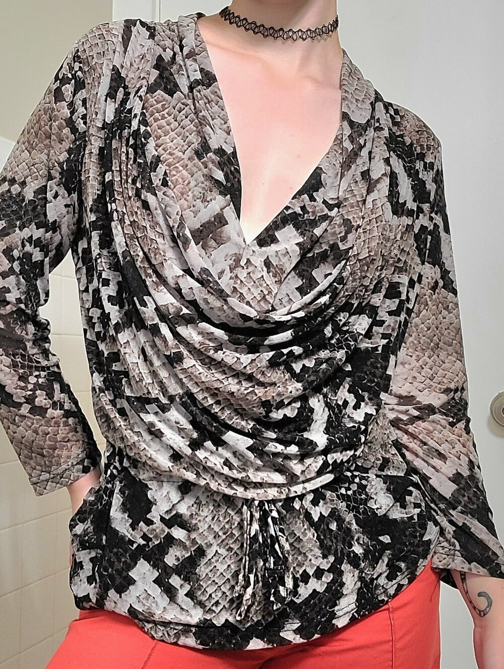 snake top